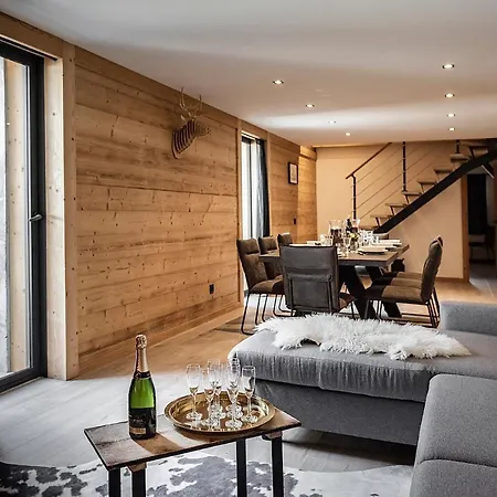 Nouveau Et Spacieux, Place De L'eglise Et Terrasse Privative Apartmán *